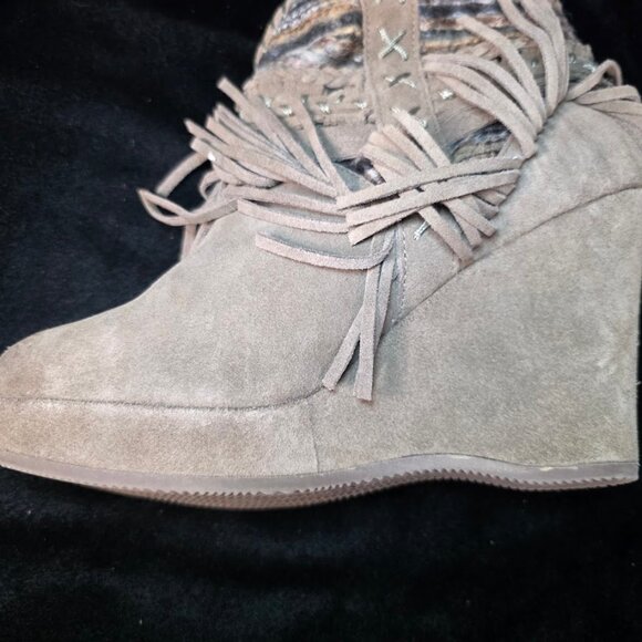 Naughty Monkey Women's Canyon Dream Ankle Bootie 9 - Picture 10 of 15